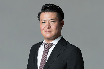 執行役員 石塚　治孝